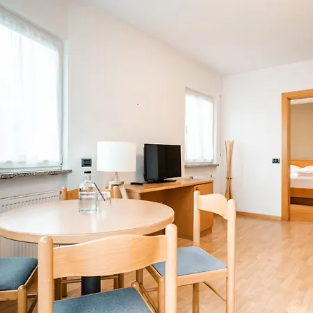 Residence Isarcus Bressanone Room photo